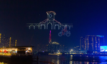 Gần 1.000 drone trình diễn tại đại nhạc hội ở T&T City Millennia