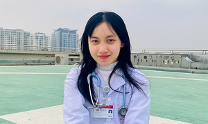 A once-in-a-decade graduate: Hanoi Medical University's top student