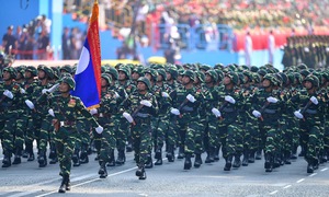 Lào, Campuchia nhận lời tham dự diễu binh dịp Quốc khánh