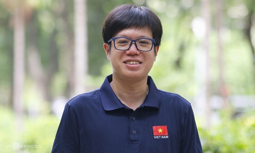 Vietnamese teacher's math problem features in international olympiad