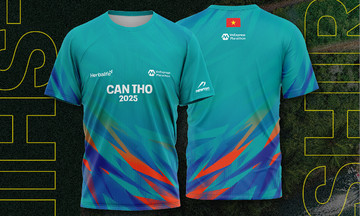 VnExpress Marathon Cần Thơ ra mắt áo đấu mang hơi thở miền Tây sông nước