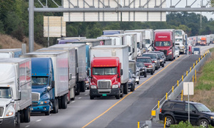 Truck drivers in the US fined for lack of English proficiency