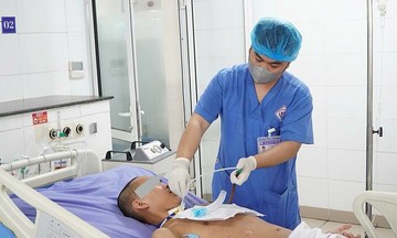Chàng trai bất ngờ hồi sinh trên đường 'về nhà lo hậu sự'