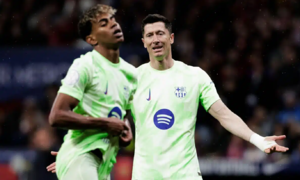 Barca lĩnh loạt án phạt từ UEFA