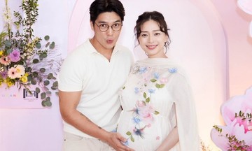 Ngô Thanh Vân sinh con đầu lòng