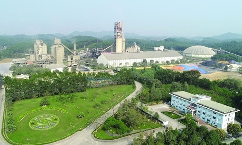 Doanh nghiệp xi măng tận dụng rác thải làm nhiên liệu