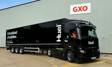 Huel mở rộng vận hành logistics với xe tải điện