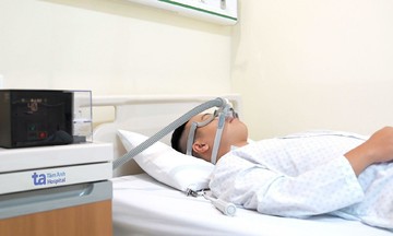 Ngủ ngáy khác ngưng thở khi ngủ thế nào