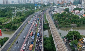TP HCM dự kiến hạn chế xe xăng dầu vào trung tâm ra sao?