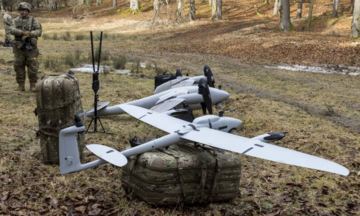 Công ty Đức chuyển UAV chuyên phát hiện pháo binh cho Ukraine