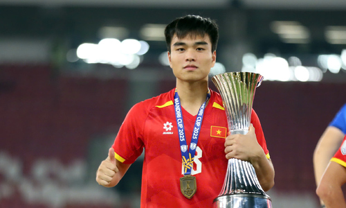 Nguyễn Công Phương: 'Tôi tỉnh ra sau những thất bại'