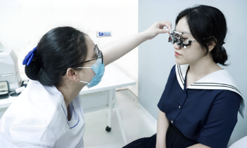 Cận thị có tự hết không?