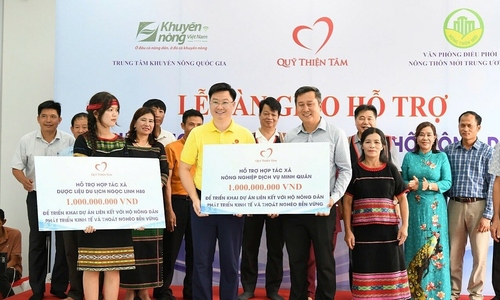 Quỹ Thiện Tâm được trao Huân chương Lao động hạng Nhất