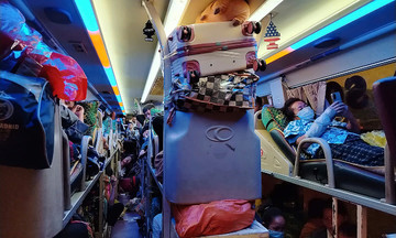 License-less driver fined for carrying 21 extra passengers