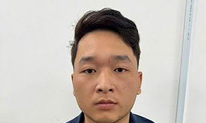 Man steals date's scooter after first date