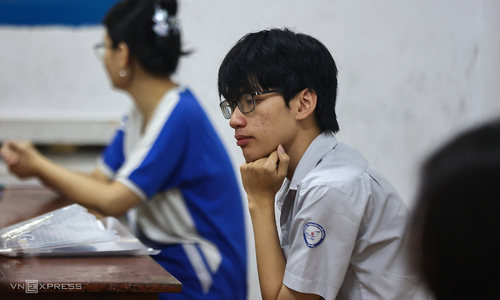 Học phí ngành Logistics khoảng 16 - 80 triệu đồng mỗi năm