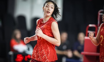 Việt Nam hạ Ai Cập sau án phạt ở giải U21 bóng chuyền