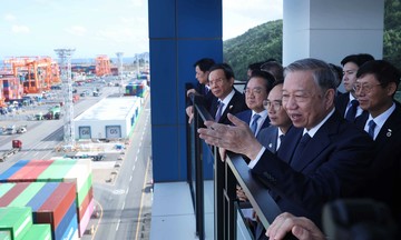 Tổng Bí thư đề nghị cảng Busan tăng hợp tác với cảng Việt Nam