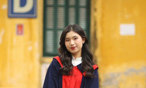Đỗ đại học top đầu Mỹ sau ba lần gửi email
