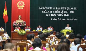 Quảng Trị hỗ trợ cán bộ sau sáp nhập 3 triệu đồng mỗi tháng