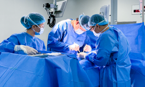 Testicular atrophy caused by varicocele