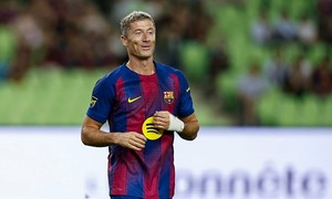 Lewandowski forgoes hundreds of millions of USD to stay at Barca