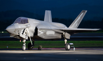 Thiếu phụ tùng, tiêm kích F-35 Anh lại mắc kẹt ở nước ngoài