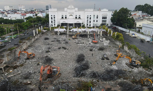 Unauthorized complex on prime Bien Hoa land demolished