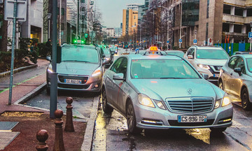 Các thành phố có giá taxi đắt và rẻ nhất thế giới