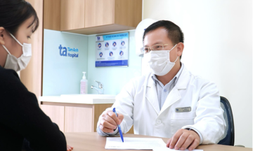 Is stomach cancer hereditary?
