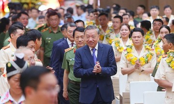 Tổng Bí thư: Công an phải trở thành điểm tựa bình yên cho nhân dân