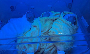 Mother gives birth to triplets naturally