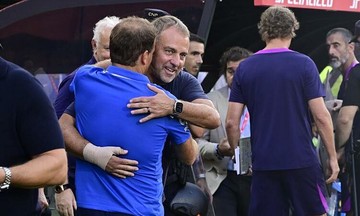 Flick: 'Barca mới dùng 50% công lực'