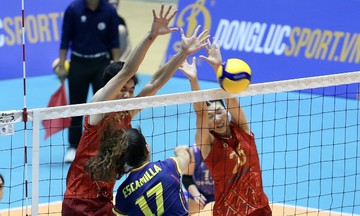 Tuyển bóng chuyền nữ Việt Nam thua 0-4 trước đối thủ kém 10 bậc