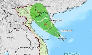 Tropical depression heads towards the Gulf of Tonkin