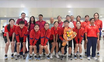 Đội U21 bóng chuyền Việt Nam về nước