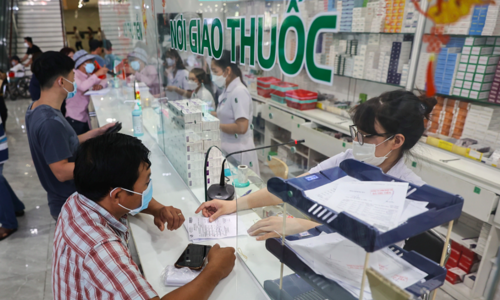 Patients urge health insurance to cover more medications