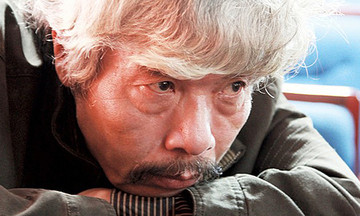 Bảo Ninh: 'Tiếp tục sống cuộc đời đồng đội nhường lại'