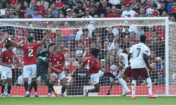 Amorim chê luật bóng đá khi Man Utd thua Arsenal