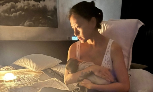 Cuộc sống 'mẹ bỉm sữa' của Ngô Thanh Vân