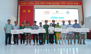Police and Dream Building Fund provide social housing in An Giang