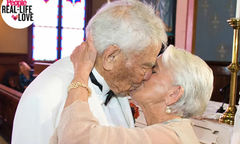 Cross-border love blossoms for octogenarian couple