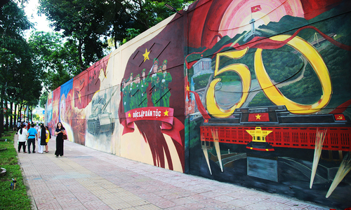 Ho Chi Minh City boasts Vietnam's largest 'beautiful Vietnam' mural street