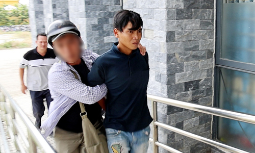 Man arrested for assaulting and sexually abusing girl after deceiving two children