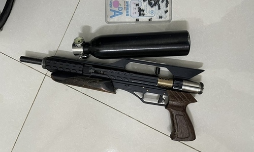 Wild chase and accidental shooting in Hanoi