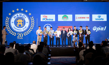 Hong Ngoc General Hospital provides medical sponsorship for Hanoi FC