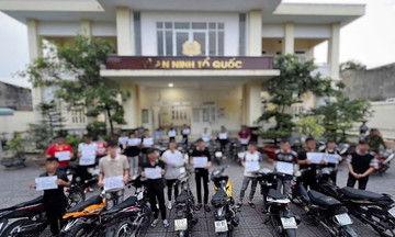 21 reckless drivers charged after street stunts in Ho Chi Minh City