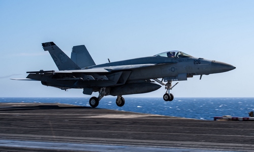 US navy fighter jet crashes into the sea