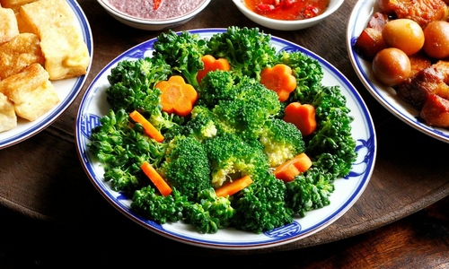 The surprising benefits of microwaving vegetables