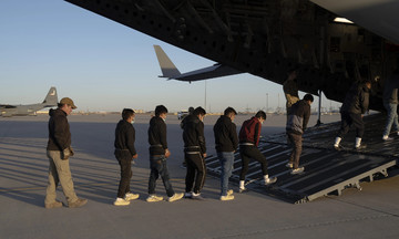 ICE may acquire its own deportation fleet